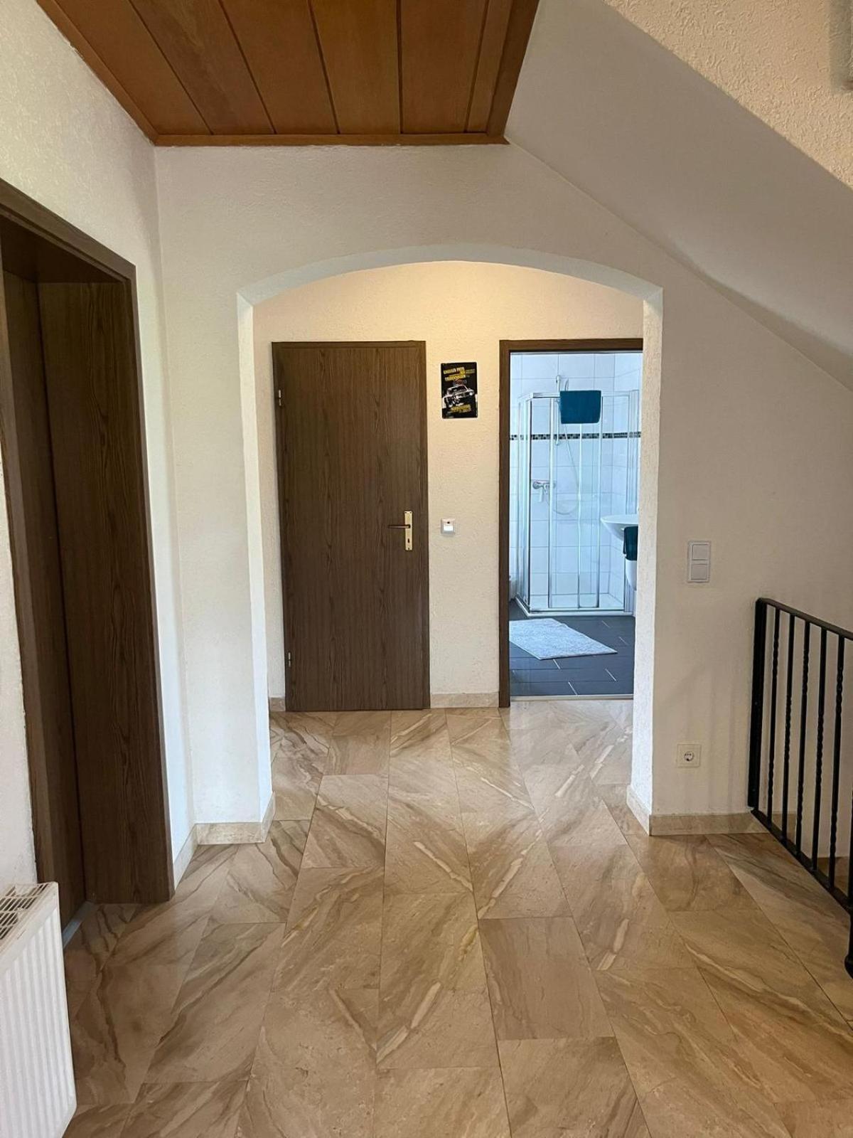 Fewo Hoheeifel, 1 Haus Mit 2 Apartments 5 Schlafzimmer In Kelberg Naehe Nuerburgring Номер фото